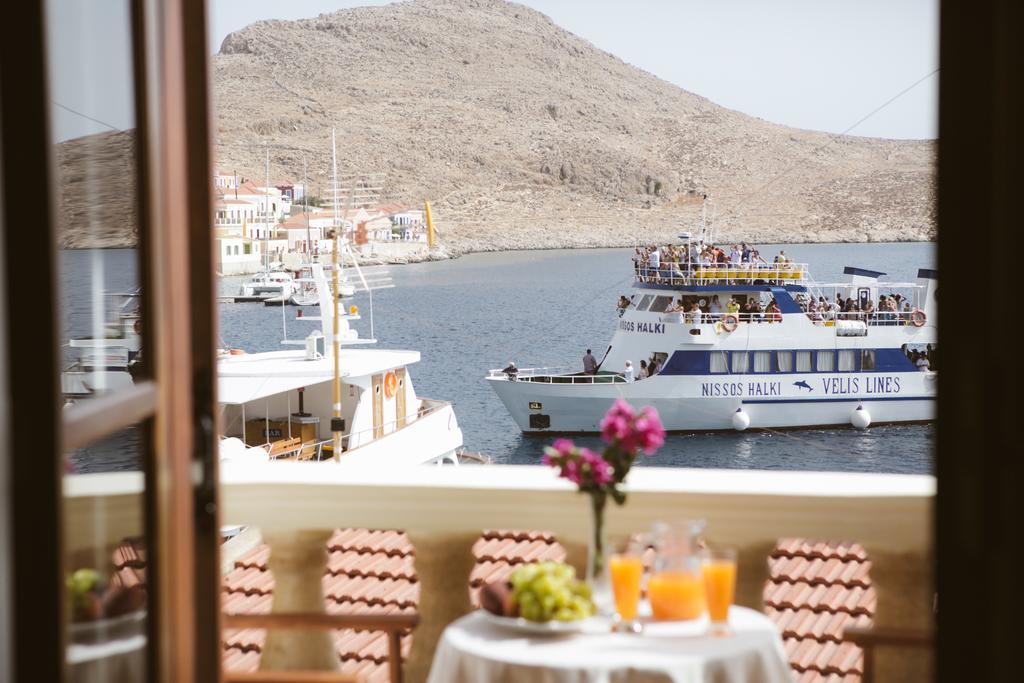 Villa Antonis Chalki Town 외부 사진